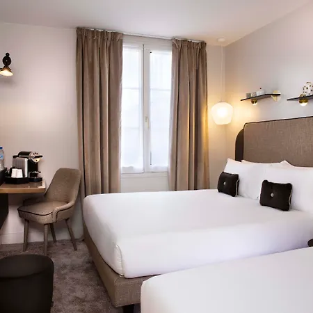 Eiffel Saint Charles Hotel