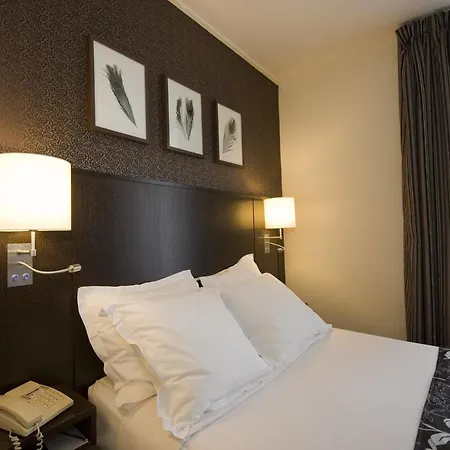 Hotel Eiffel Saint Charles 3*