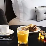 Hotel Eiffel Saint Charles 3*