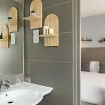 Hotel Eiffel Saint Charles Paris