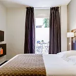 Eiffel Saint Charles Hotel 3*