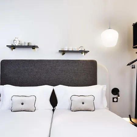 Eiffel Saint Charles 3*