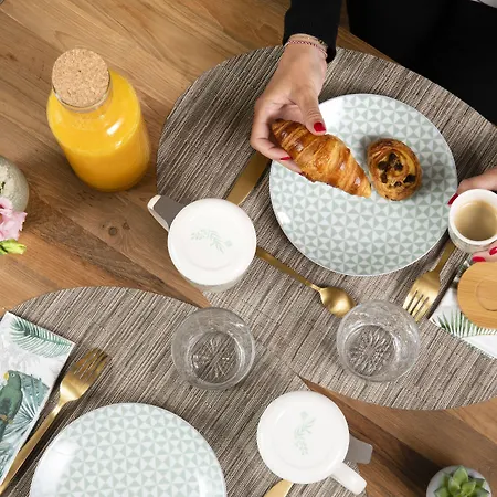 Hotell Eiffel Saint Charles