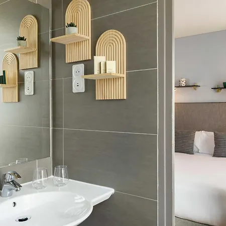 Hotell Eiffel Saint Charles Paris