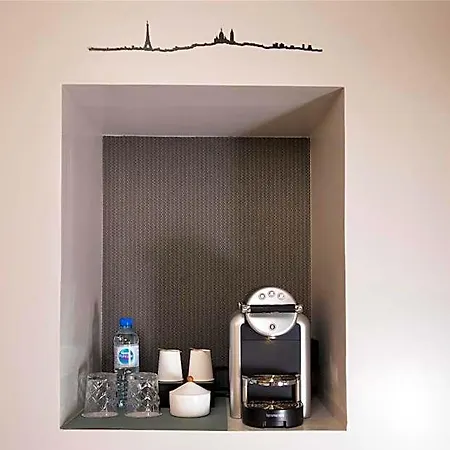 Hotell Eiffel Saint Charles