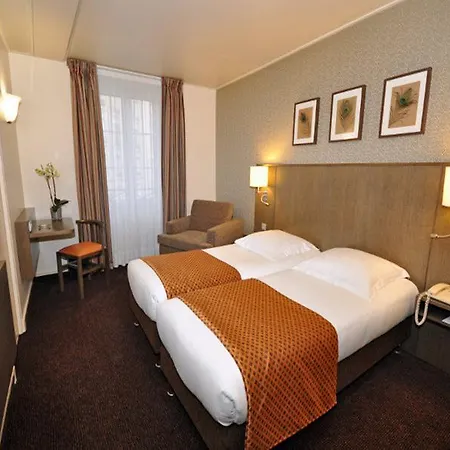 Eiffel Saint Charles 3*