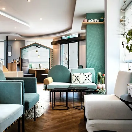 Eiffel Saint Charles 3* Παρίσι
