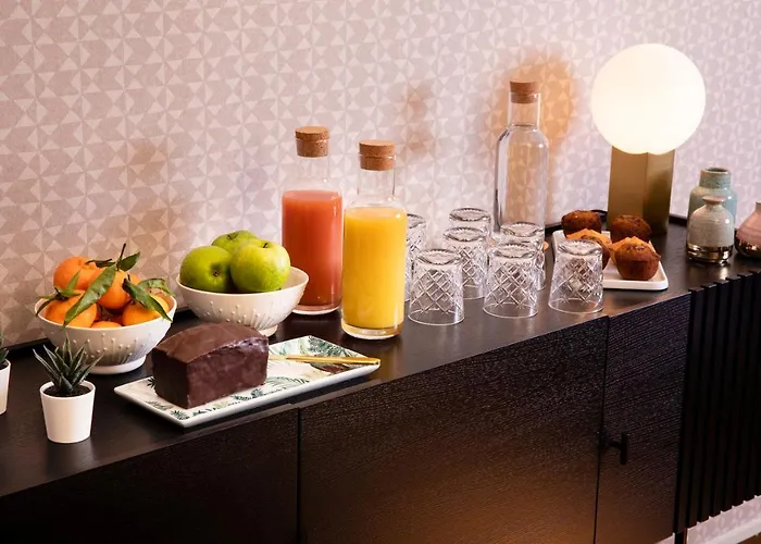 Eiffel Saint Charles Hotel 3*