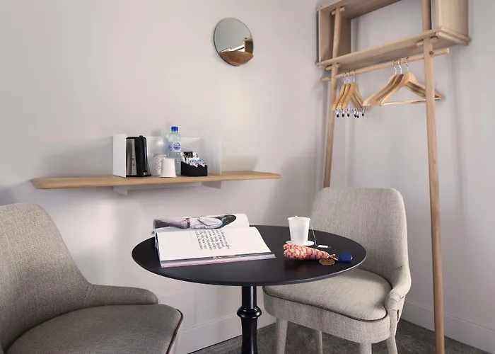 Otel Eiffel Saint Charles