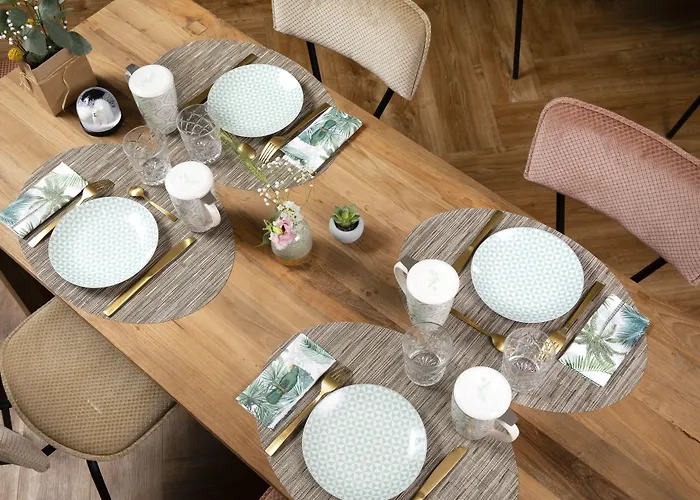 Eiffel Saint Charles Hotel