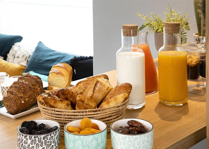 Otel Eiffel Saint Charles Paris