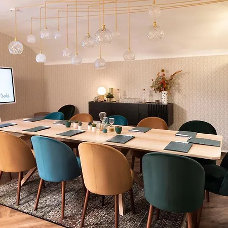 Eiffel Saint Charles Paryż