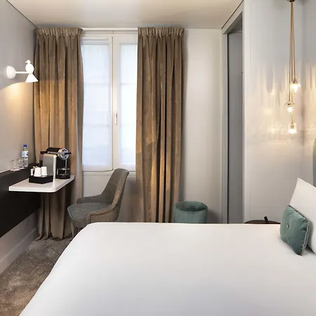 Eiffel Saint Charles 3* باريس