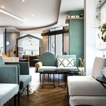 Hotel Eiffel Saint Charles