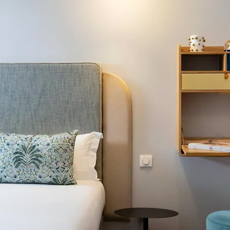 Hotel Eiffel Saint Charles 3*