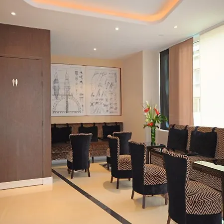 Eiffel Saint Charles Hotel 3*